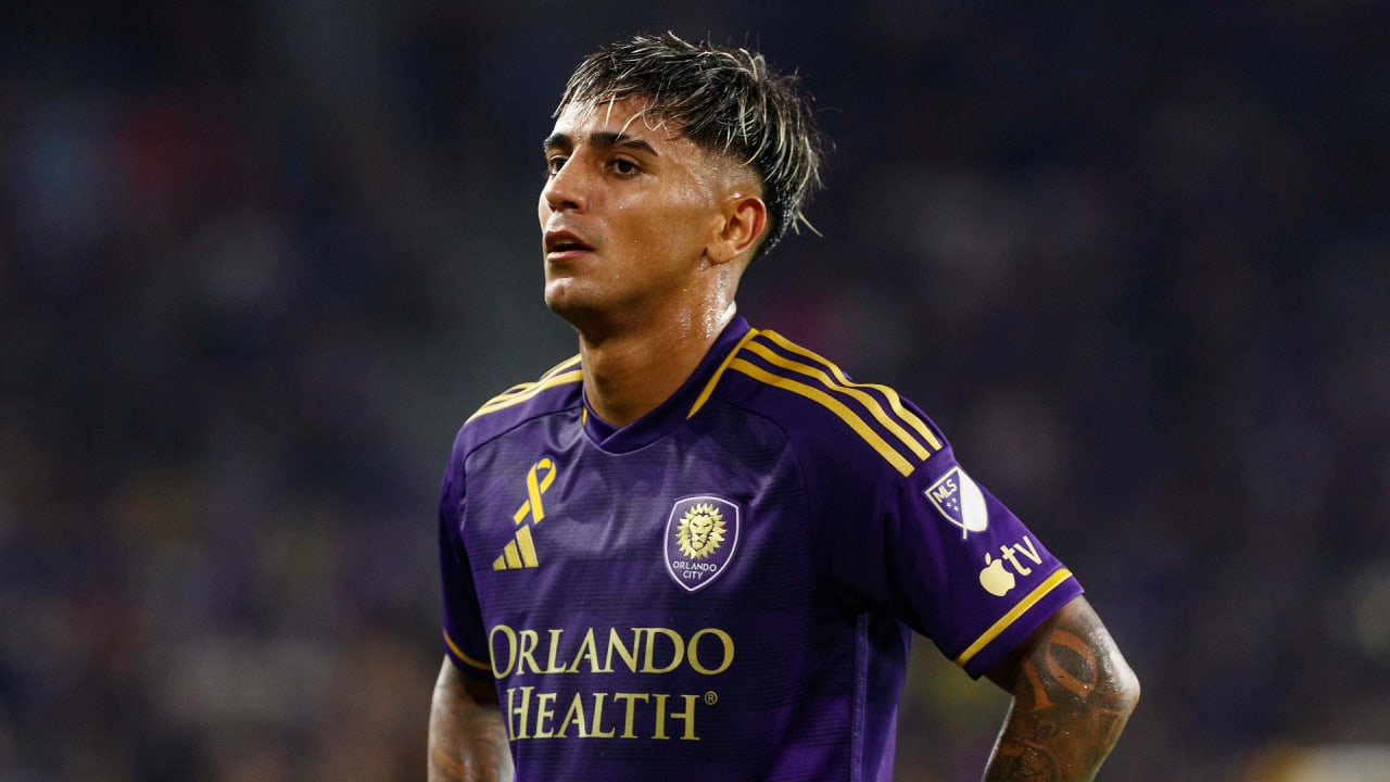Facundo Torres: O Talento Uruguaio no Futebol Brasileiro