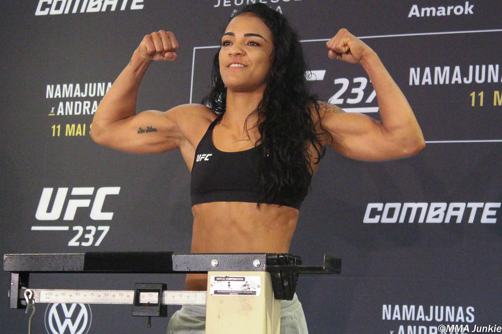 Viviane Araújo: A Trajetória de uma Estrela Brasileira