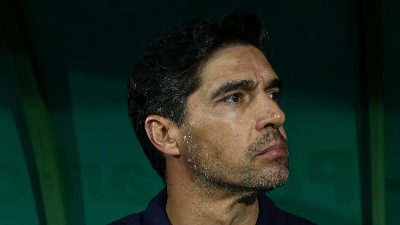 Abel Ferreira: O Impacto de um Treinador Excepcional