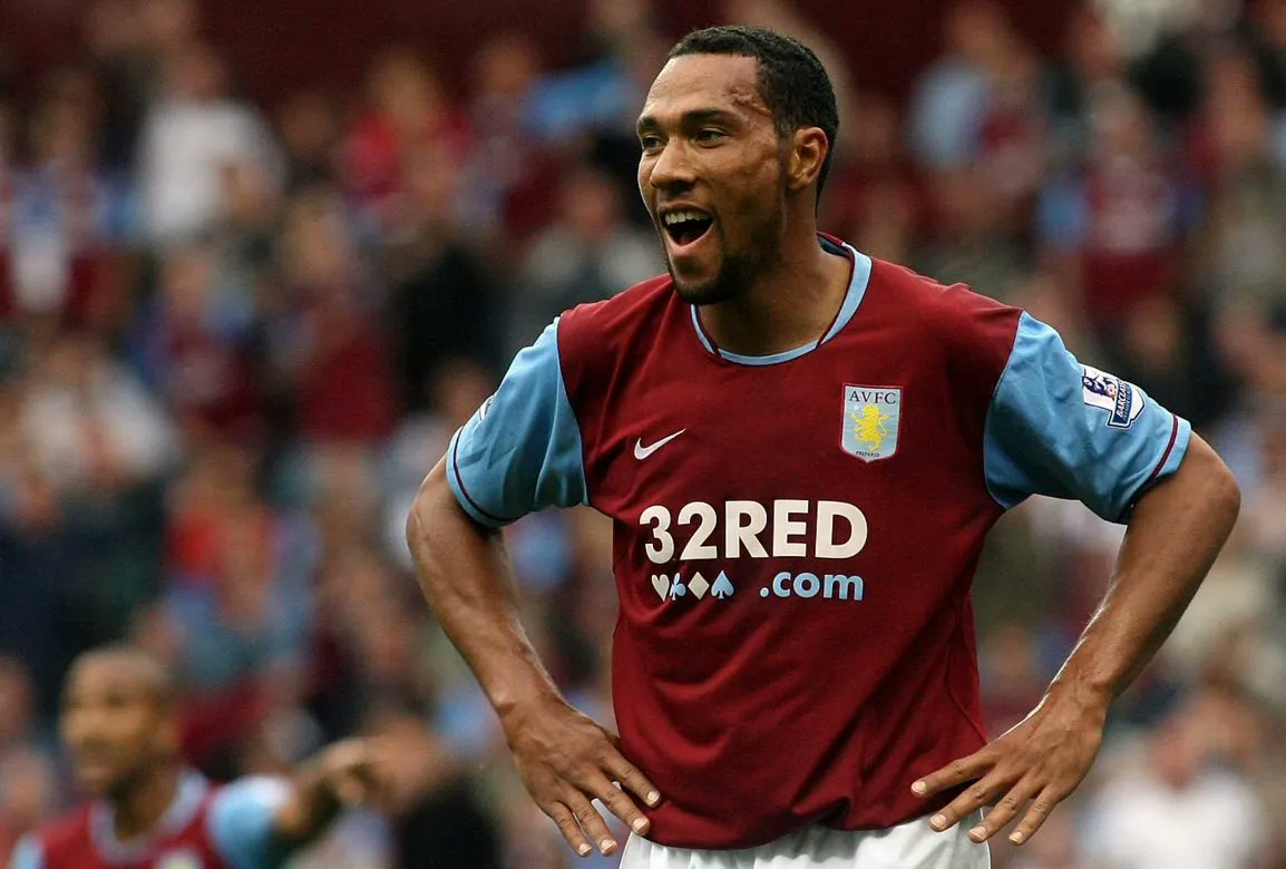 Aston Villa: Uma Análise do Desempenho Atual na Premier League