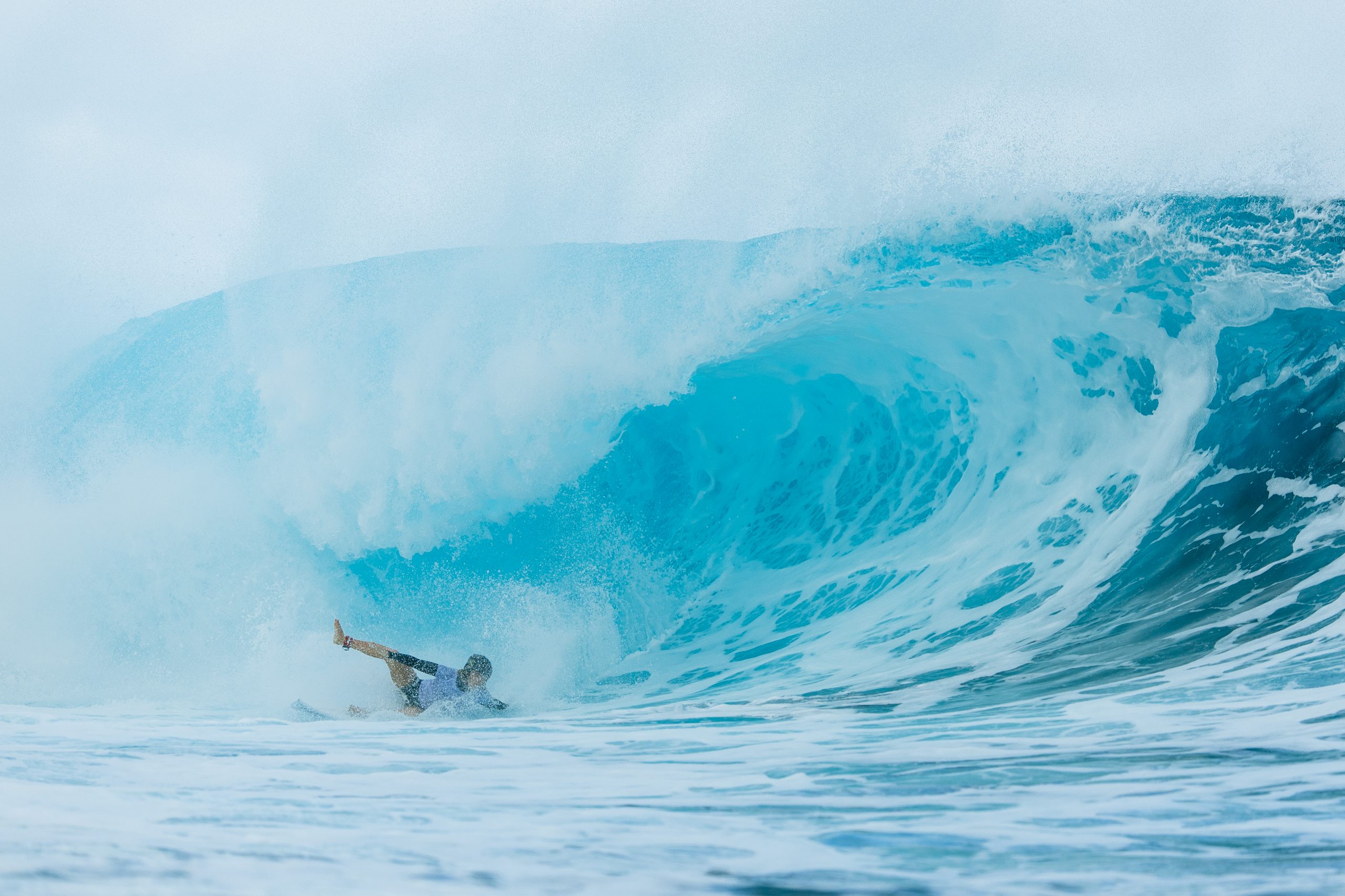 Caitlin Simmers: Ascensão e Conquistas no Surf