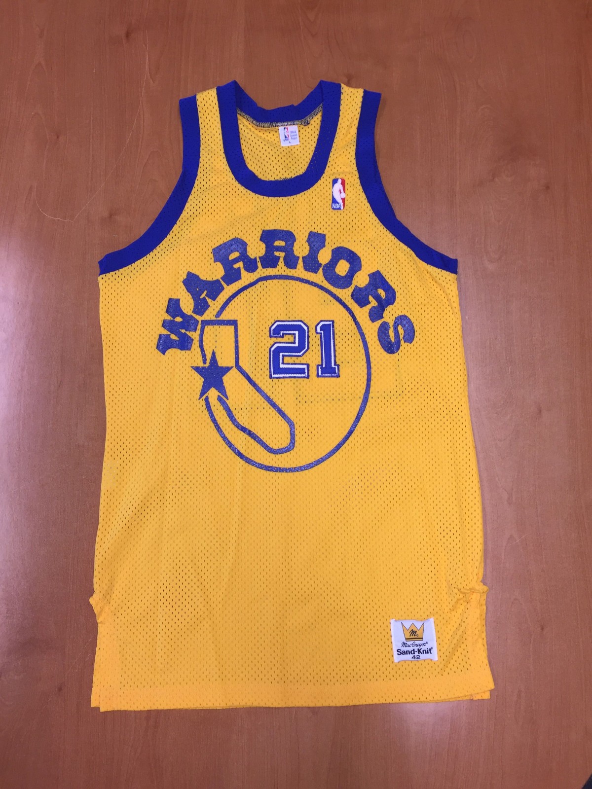 Os Desafios e Triunfos dos Golden State Warriors na Temporada 2023