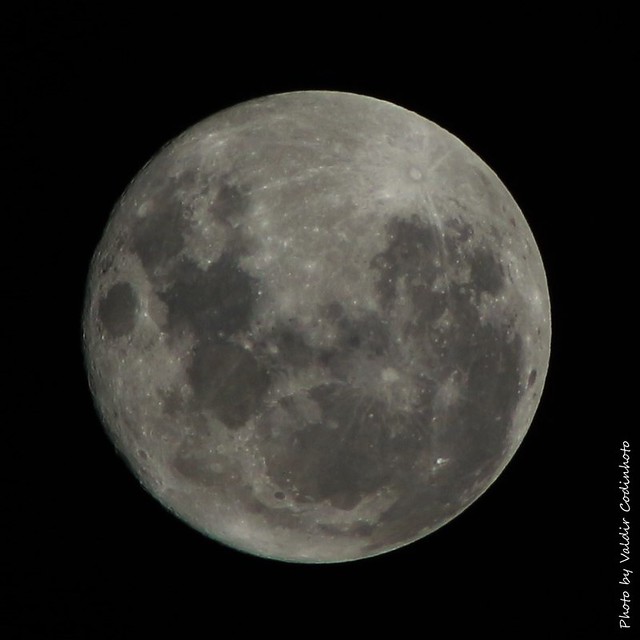 A Importância da Lua Cheia na Natureza e na Cultura