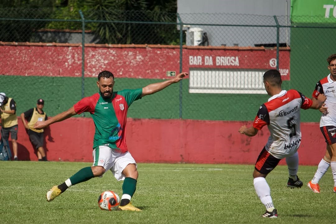 Portuguesa Santista x Grêmio Prudente: Um Jogo de Alta Expectativa