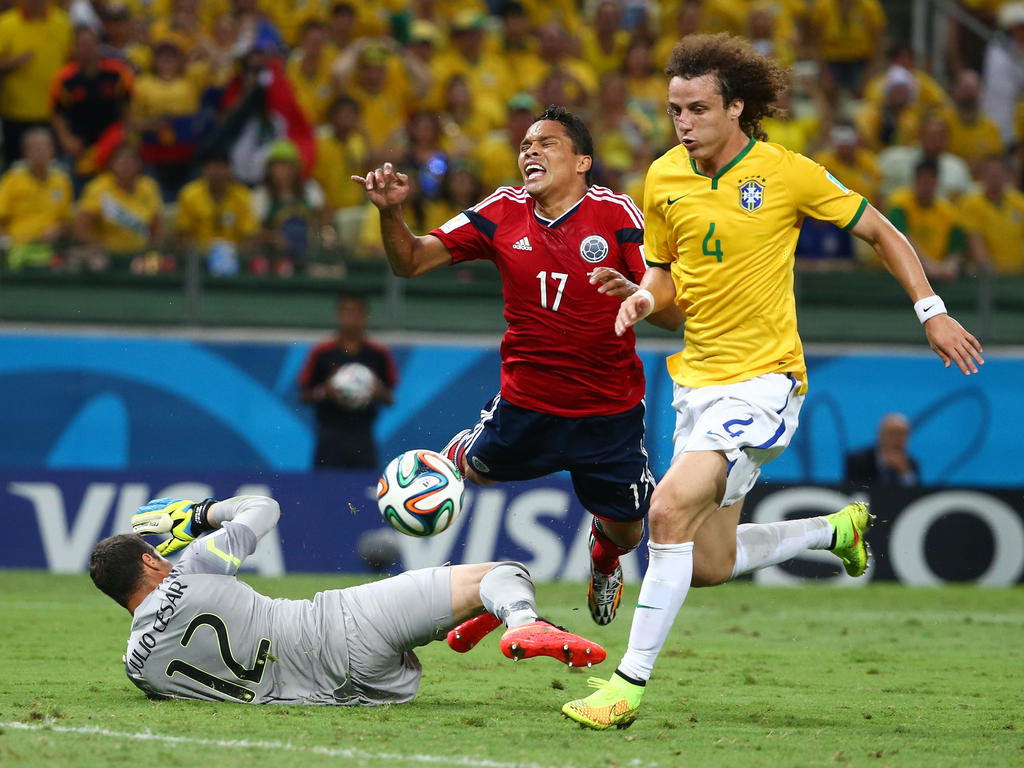 A Trilha de David Luiz: Um Ícone do Futebol Brasileiro