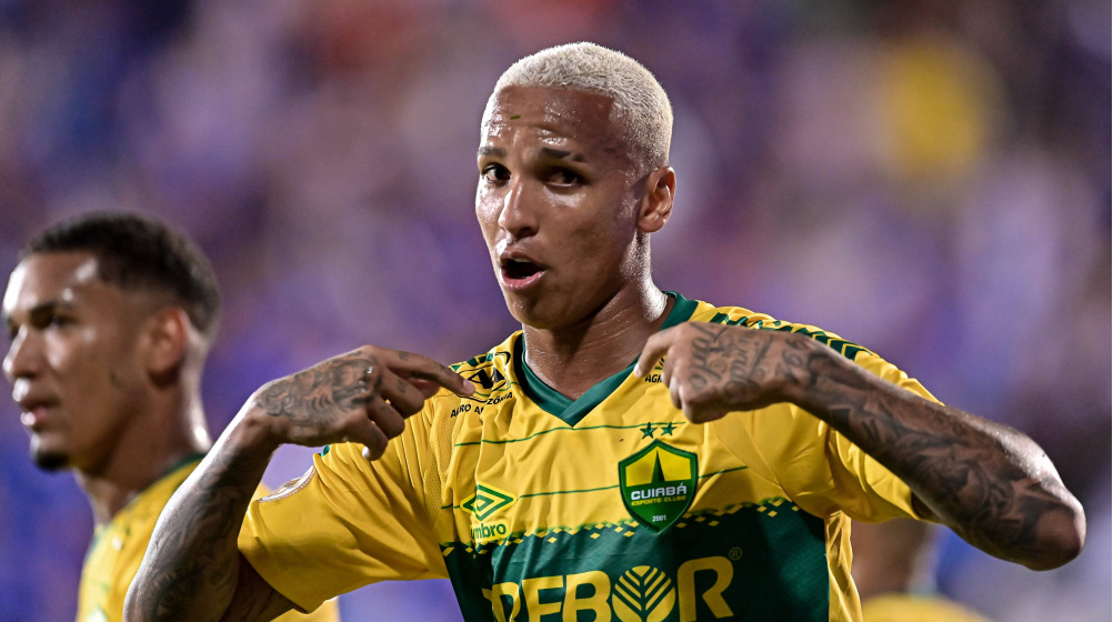 O Impacto de Deyverson no Futebol Brasileiro