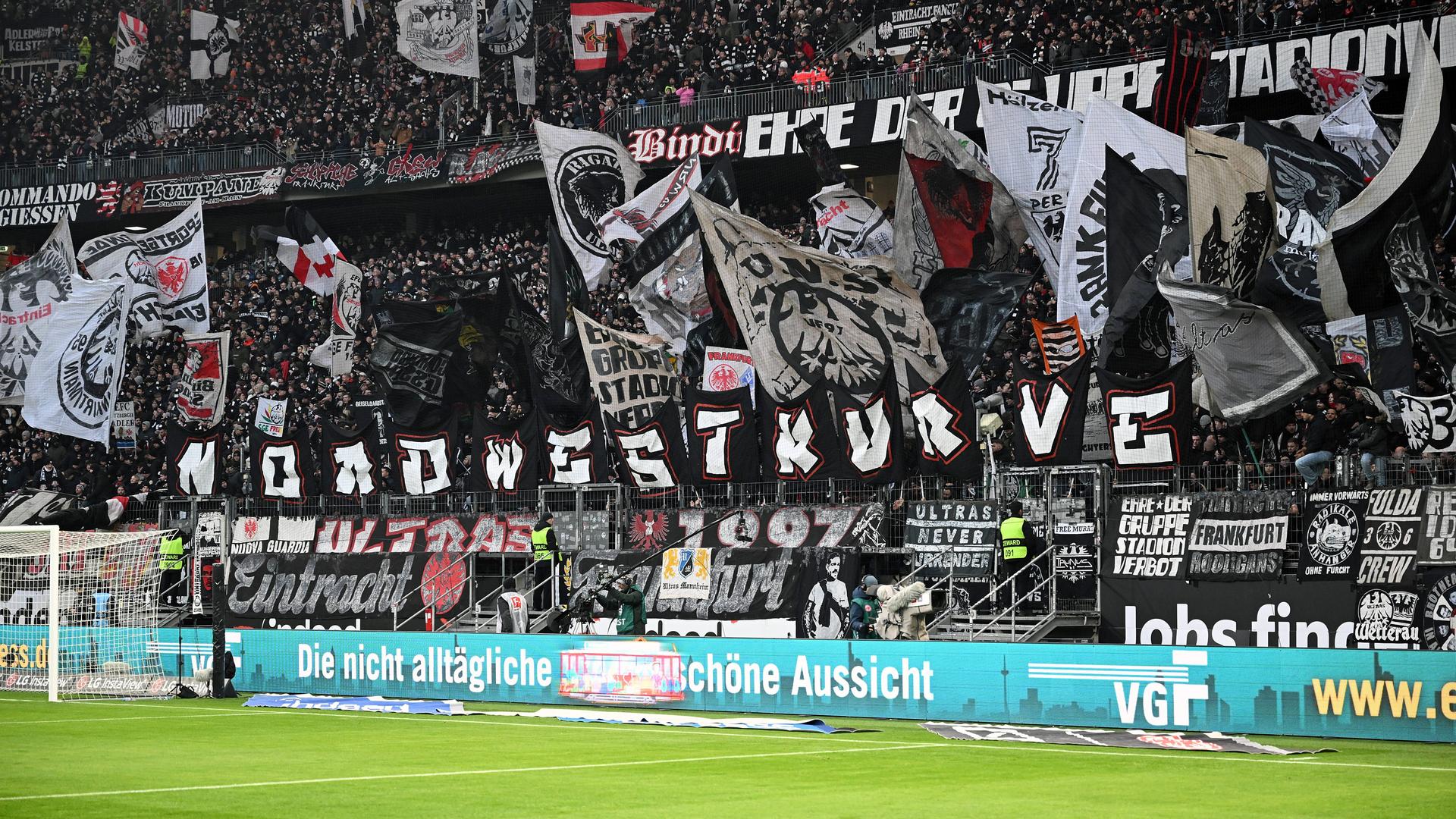 Eintracht Frankfurt: Trajetória e Desempenho Atual
