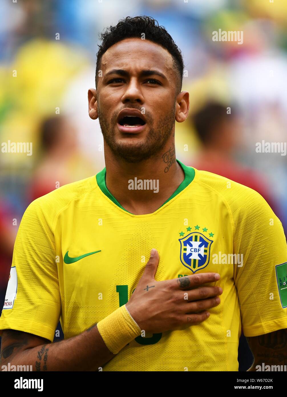 Neymar e a Seleção Brasileira: Uma História de Sucessos e Desafios
