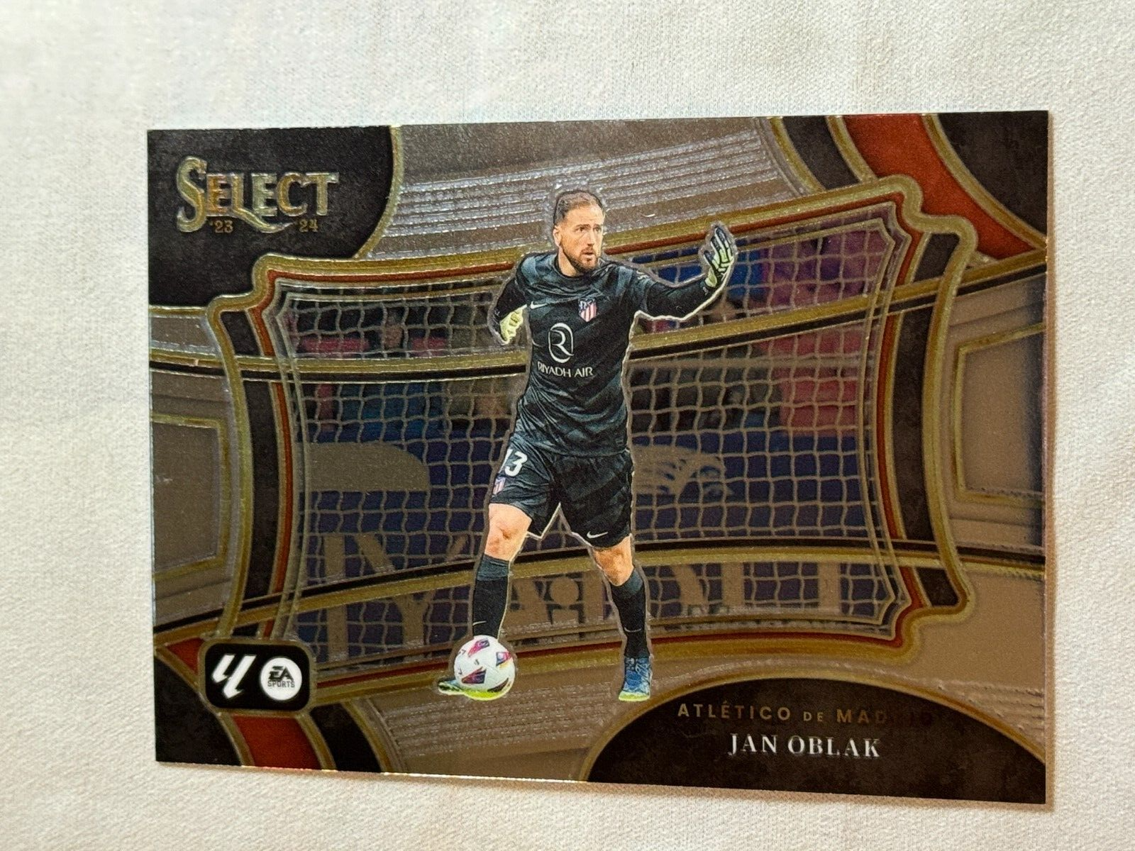 Jan Oblak: O Ícone do Goleiro Moderno