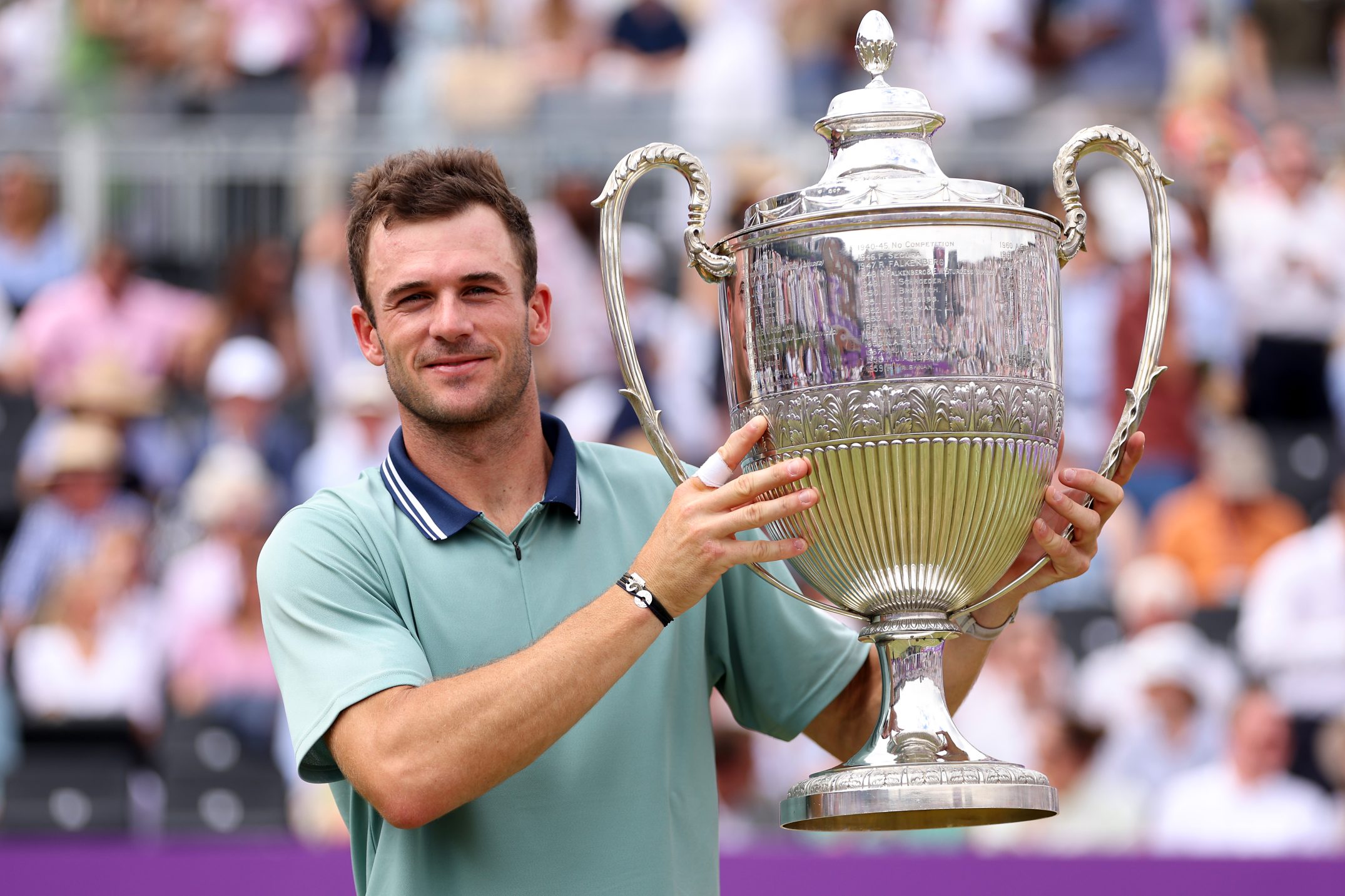 Tommy Paul: O Futuro Brilhante do Tennis Americano