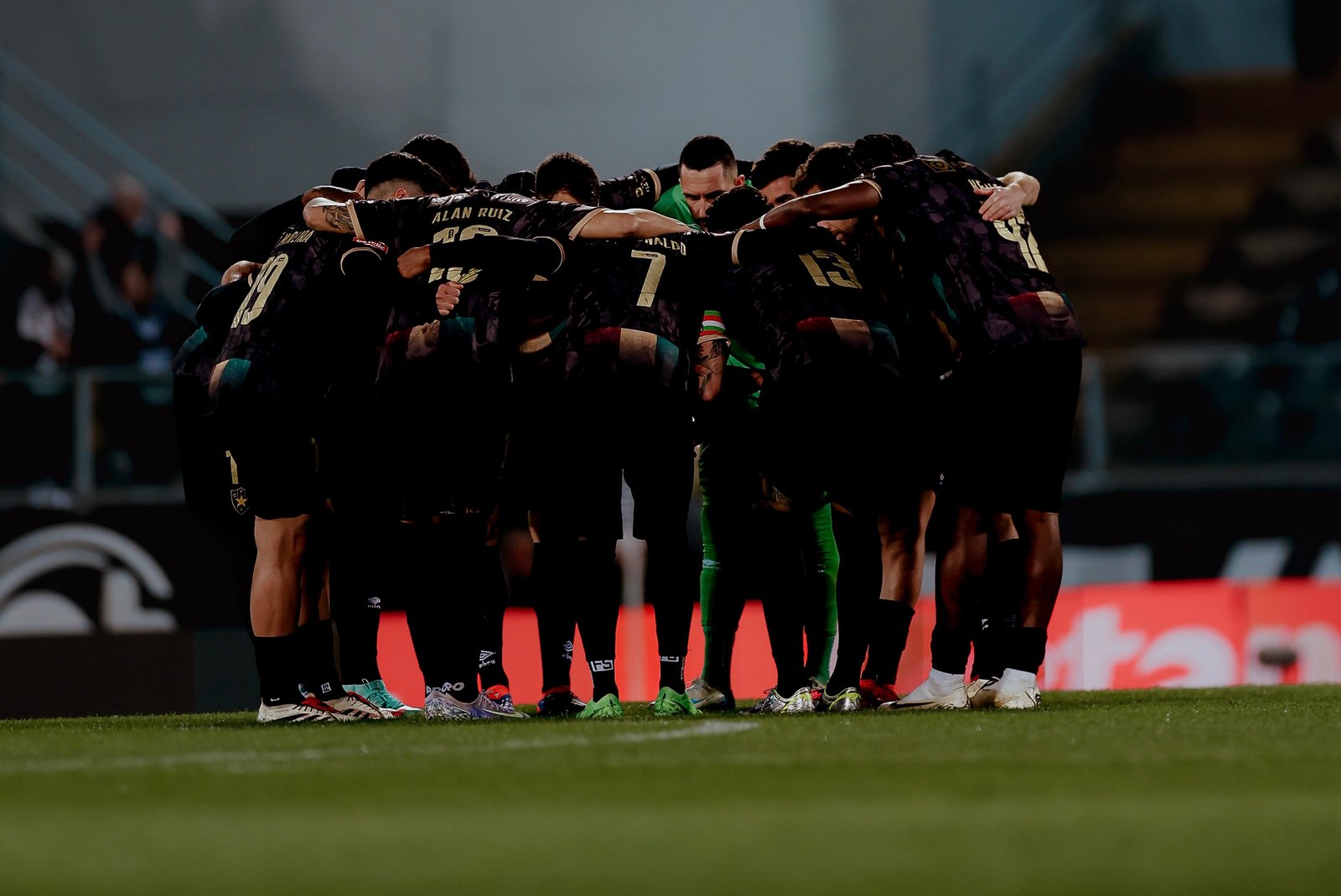Vitória SC x Estrela Amadora: Um Confronto Decisivo