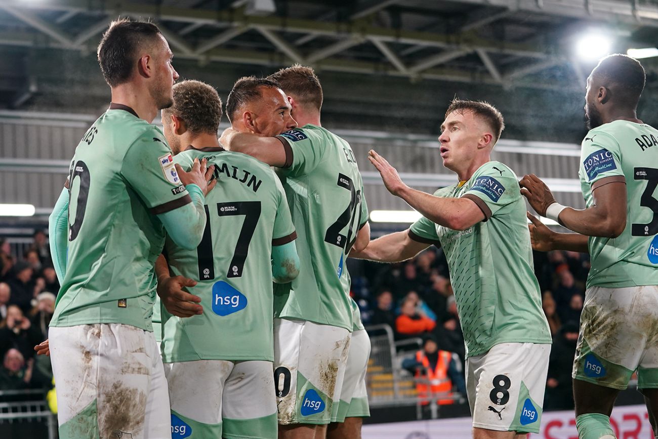 Derby County x Luton Town: Um Encontro Imperdível