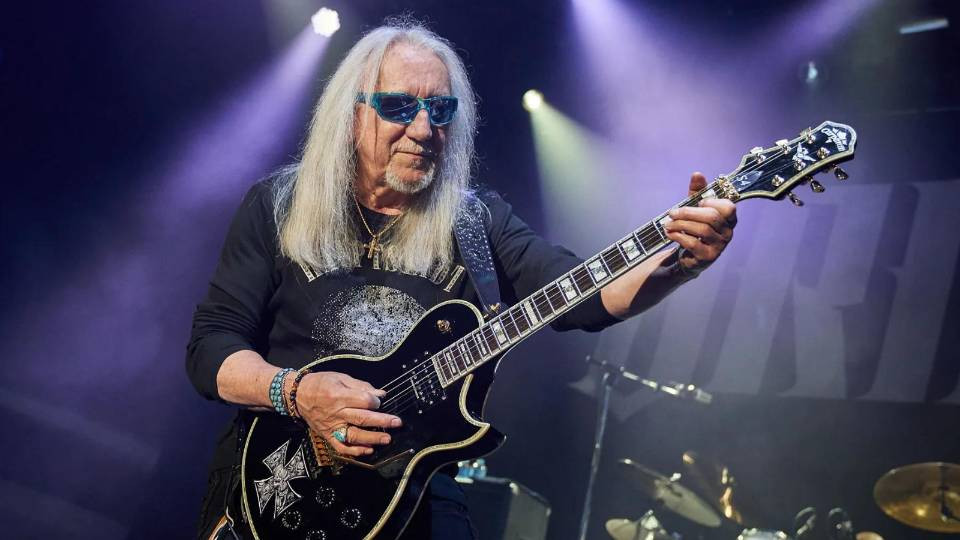 A Vida e Carreira de Mick Box: Um Ícone do Rock Progressivo