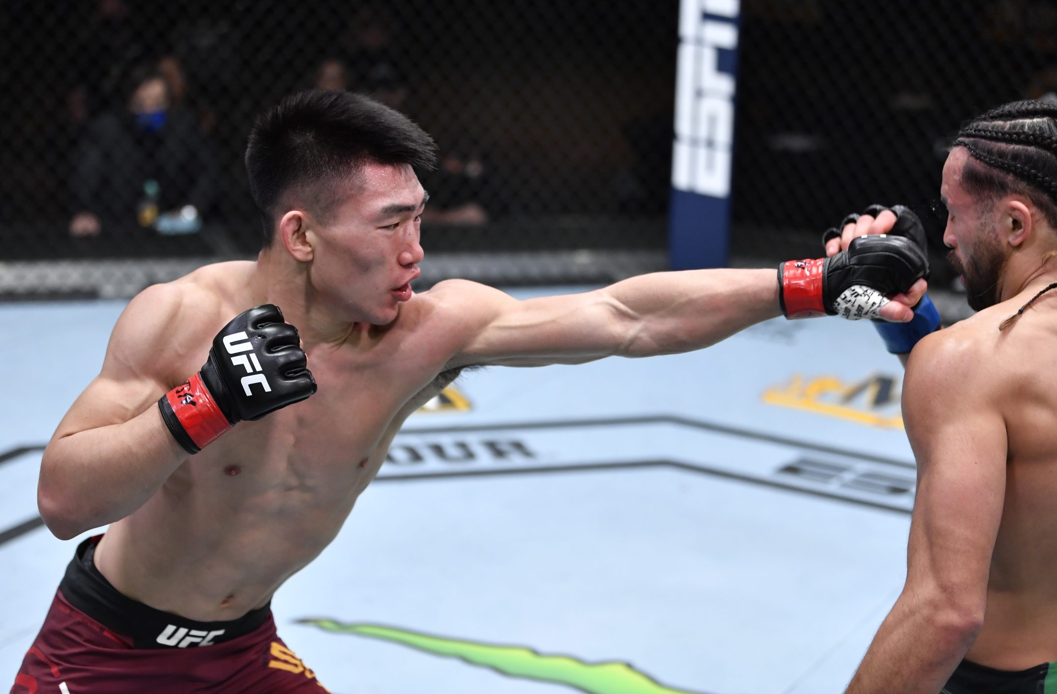 A Ascensão de Song Yadong no MMA