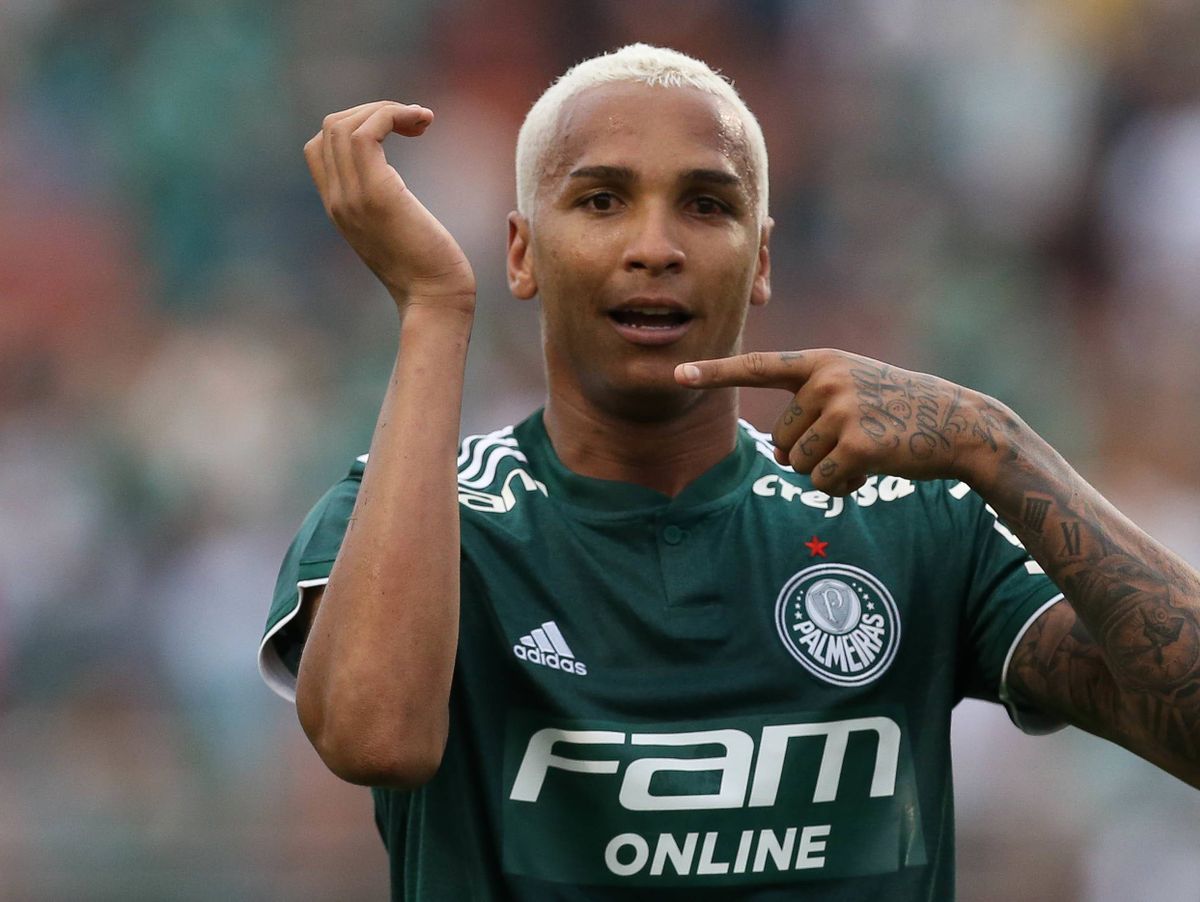 Deyverson: O Atacante que Tem Feito História no Futebol Brasileiro