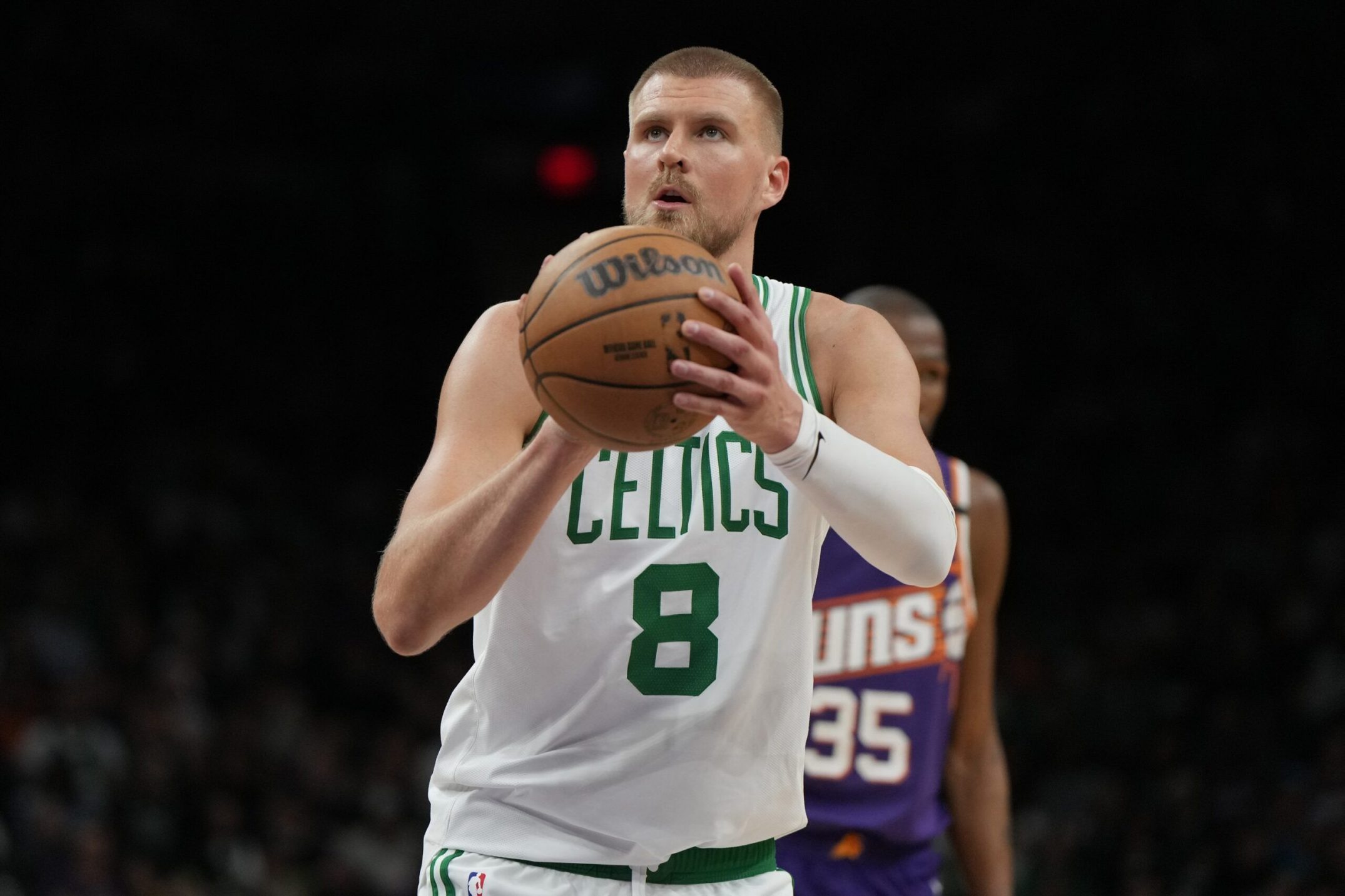 Kristaps Porziņģis: Ascensão do Gigante Letão na NBA