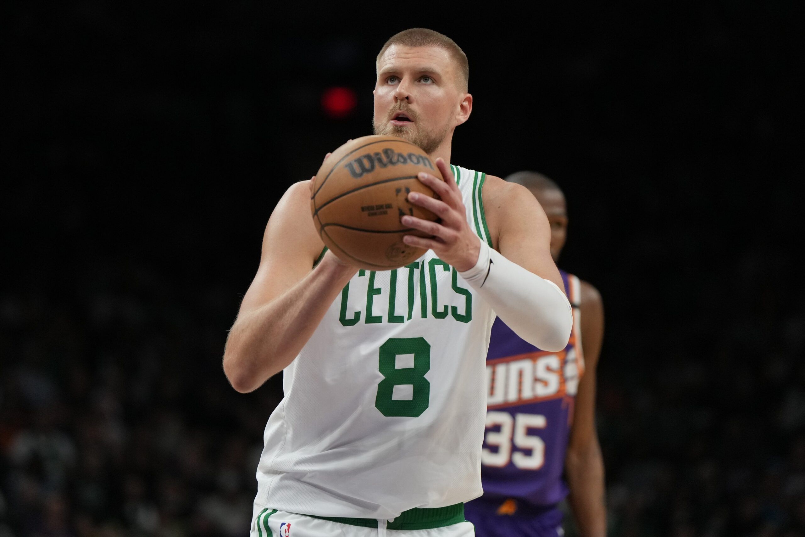 Kristaps Porziņģis: Ascensão do Gigante Letão na NBA