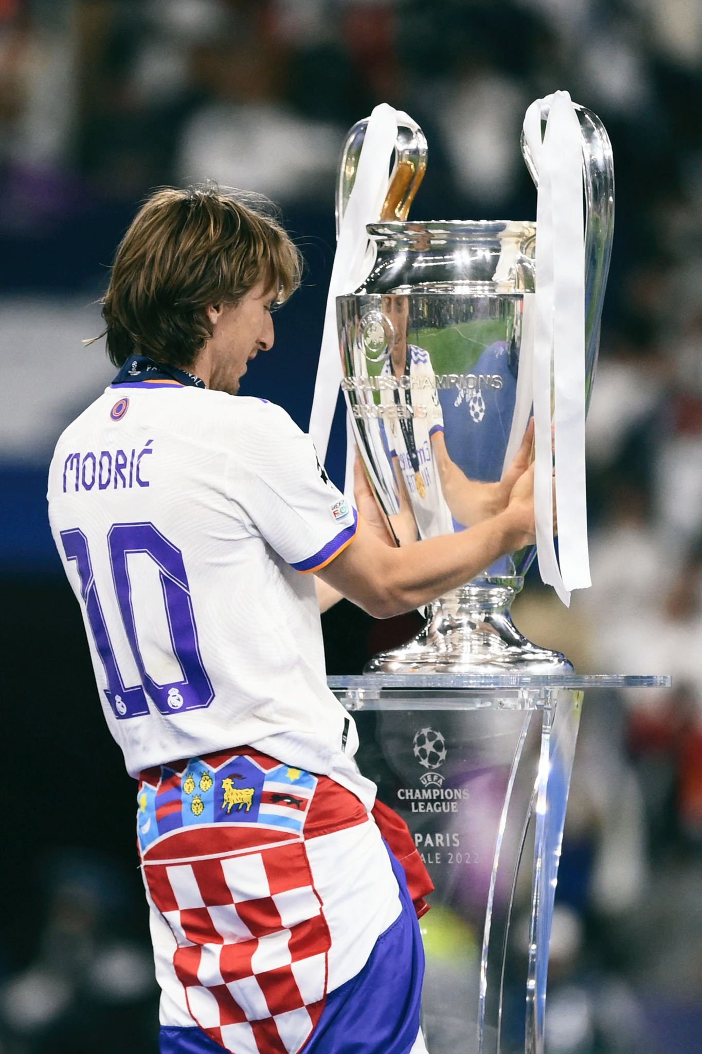Luka Modric: O Gênio do Meio-Campo