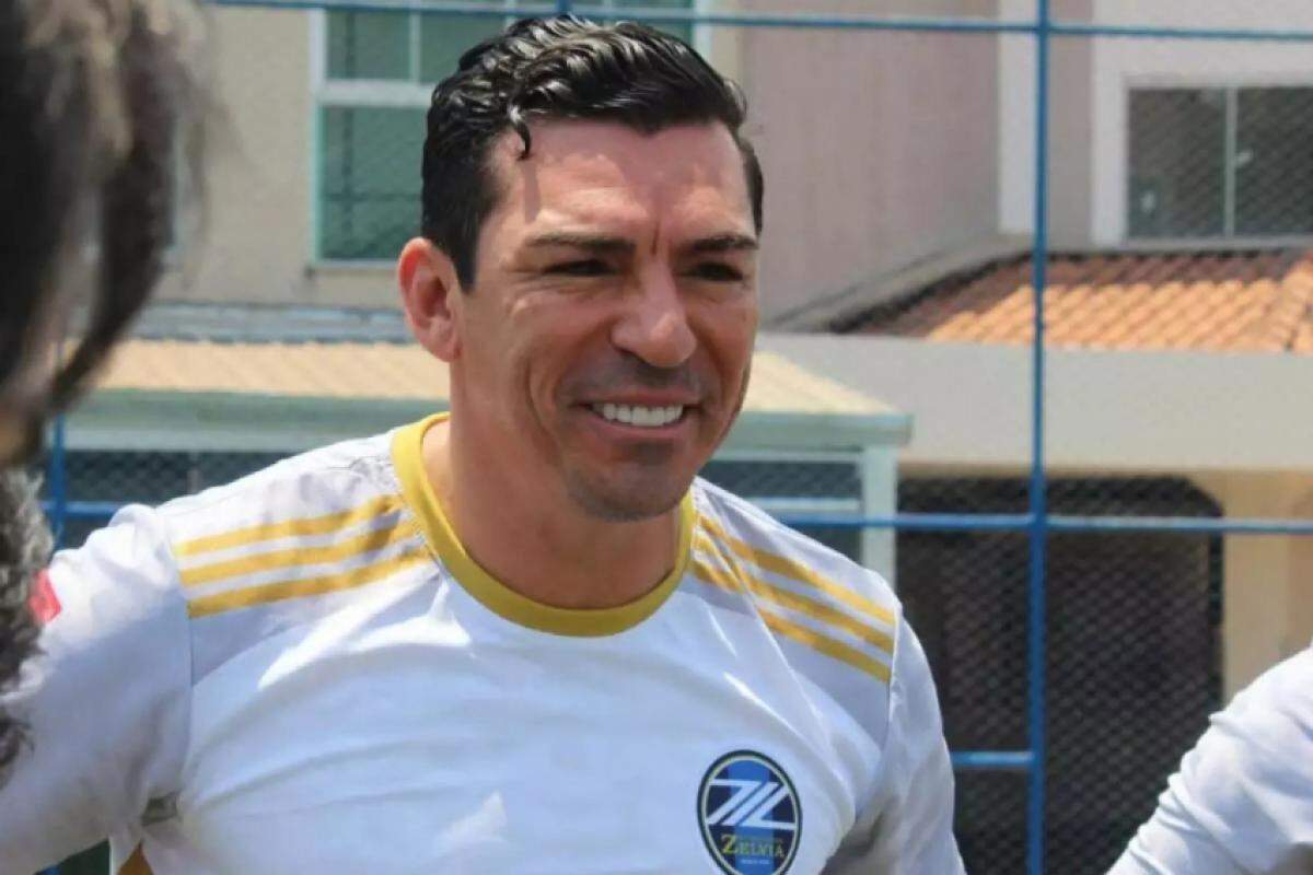 Zagueiro Lúcio: A Carreira e Legado no Futebol Brasileiro