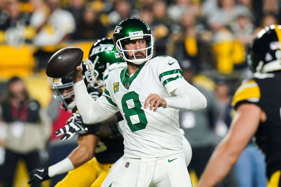 Aaron Rodgers: Desafios e Oportunidades na Temporada 2023