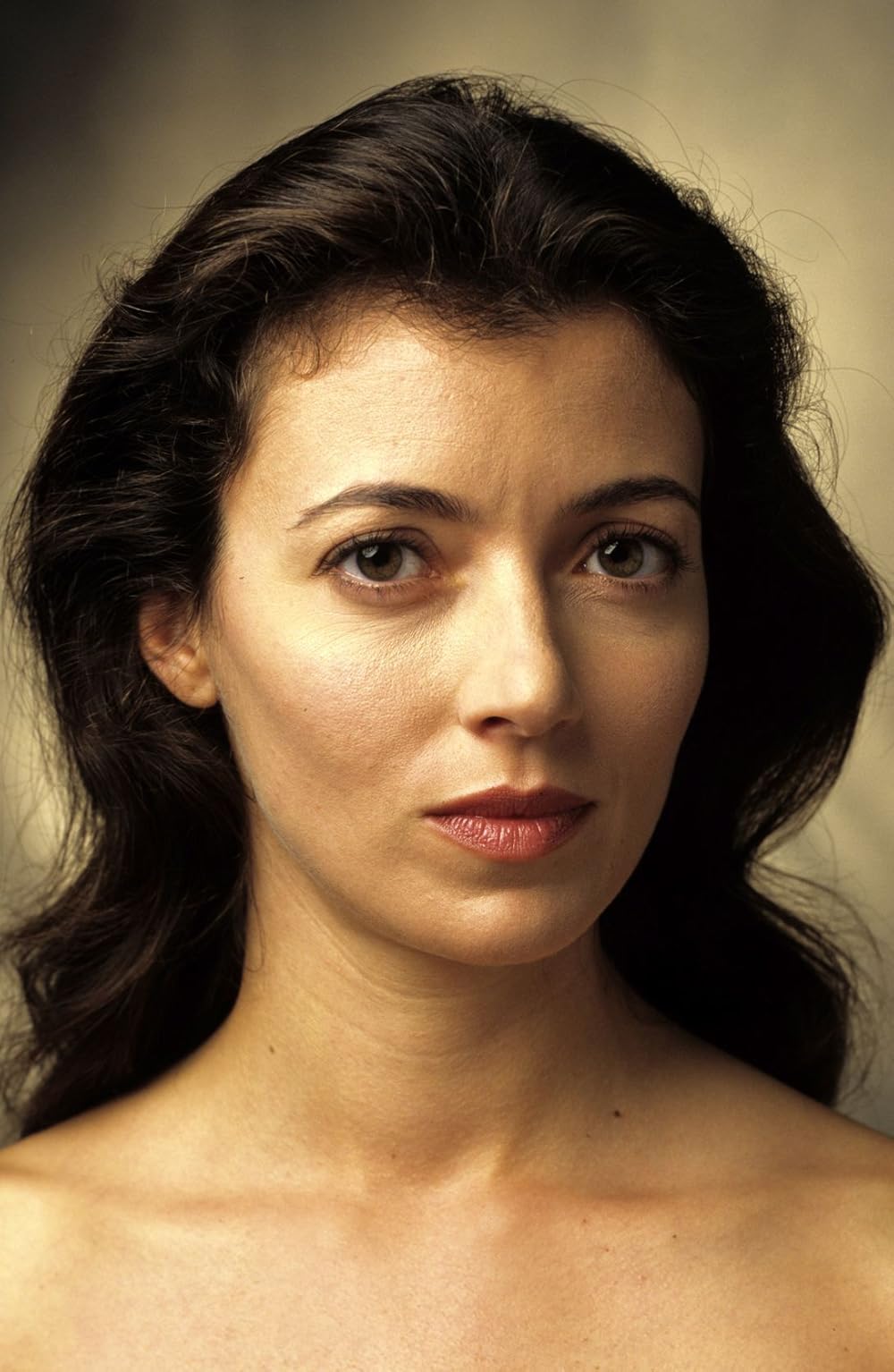 Mia Sara: A Atriz e Seu Impacto na Indústria do Cinema