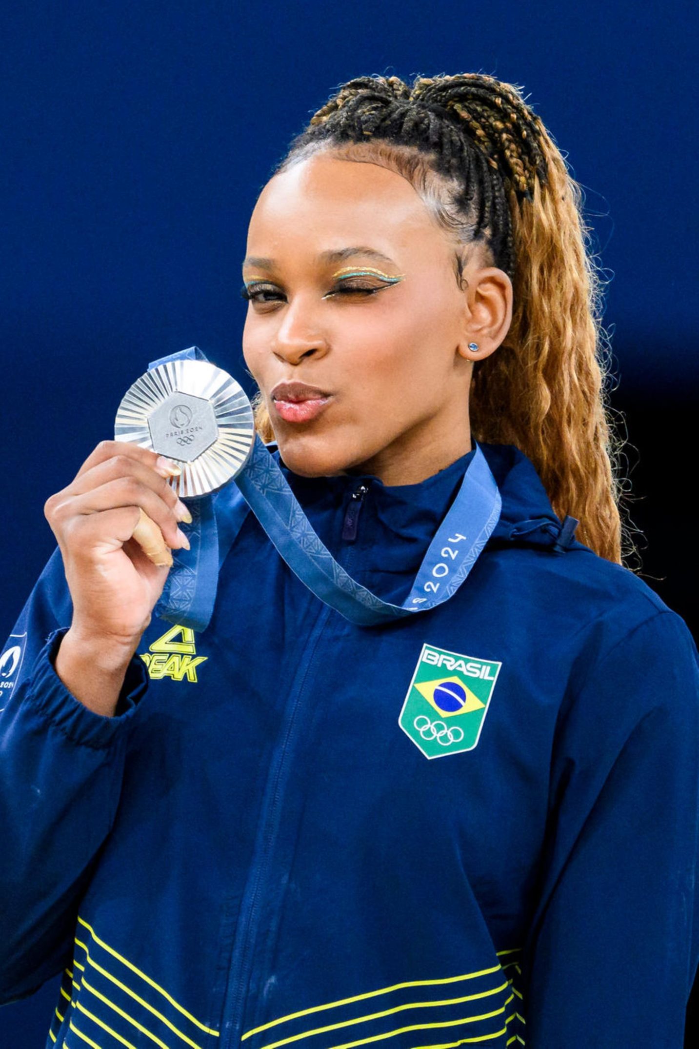 Rebeca Andrade: A Brilhante Trajetória da Ginasta Brasileira