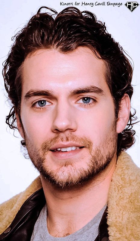 Henry Cavill: Atualizações Recentes e Impacto na Indústria