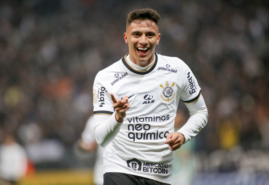 Mantuan: O jovem talento do Corinthians que se destaca no futebol brasileiro