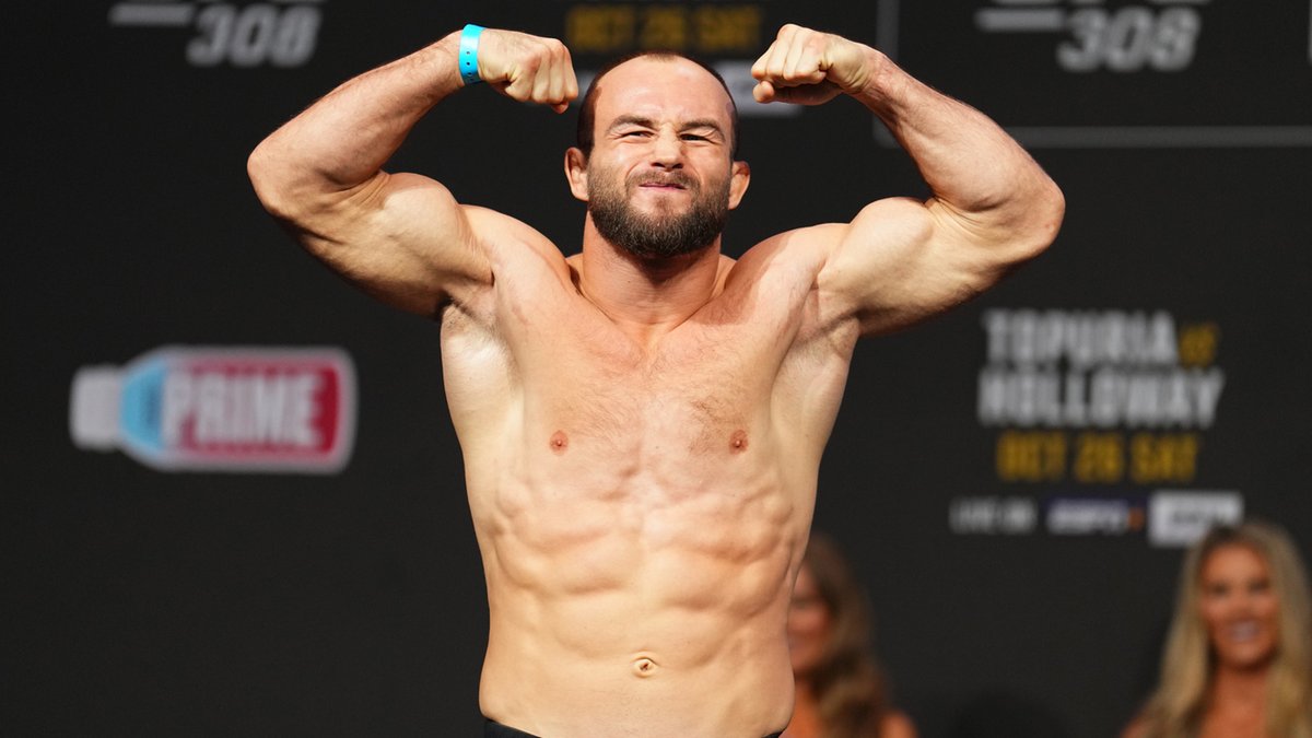 Mateusz Rębecki: O Futuro Brilhante do MMA