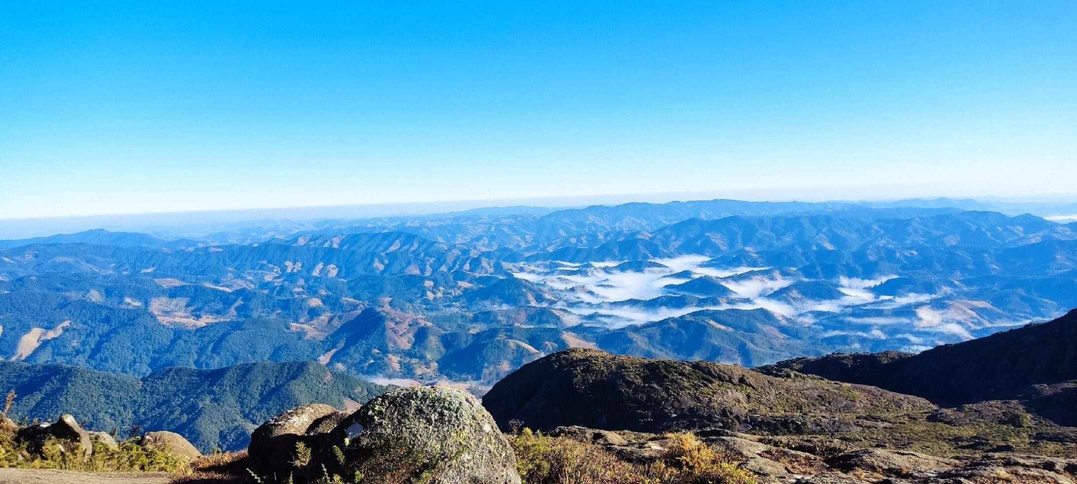 Explorando o Pico dos Marins: Belezas e Desafios
