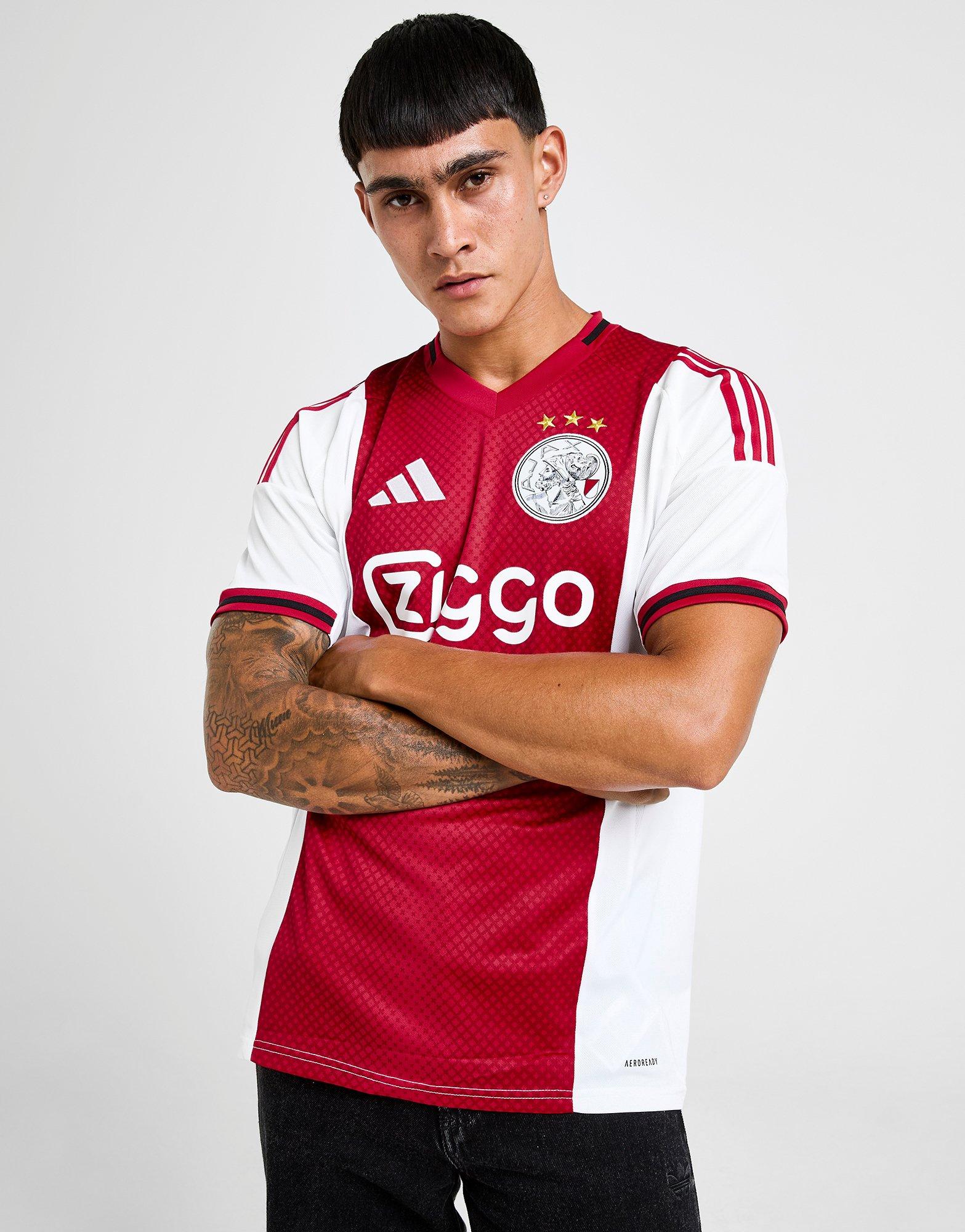 Moro Ajax: O Que Está por Trás da Tendência?