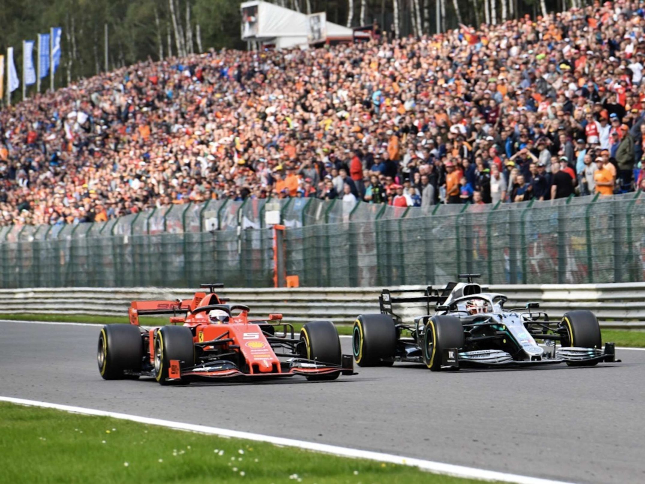 F1 TV: Conectando Fãs com a Fórmula 1 de Maneira Inovadora
