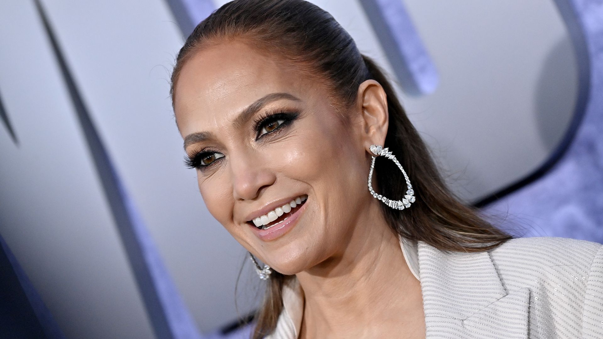 Jennifer Lopez: Carreira, Impacto e Últimas Novidades