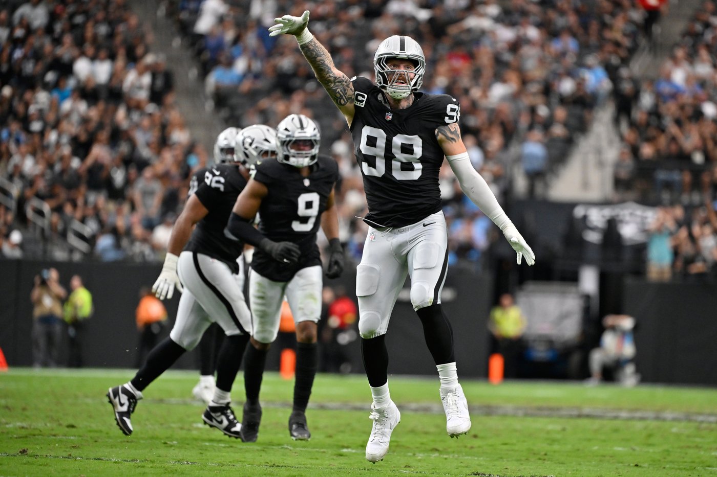 Raiders x Titans: Um Confronto Empolgante na NFL