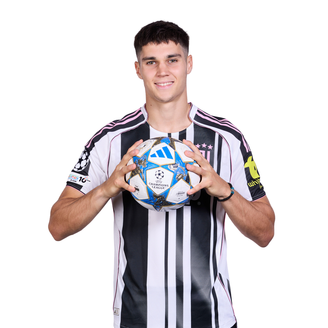 Vasilije Adžić: A Nova Promessa do Basquete Internacional