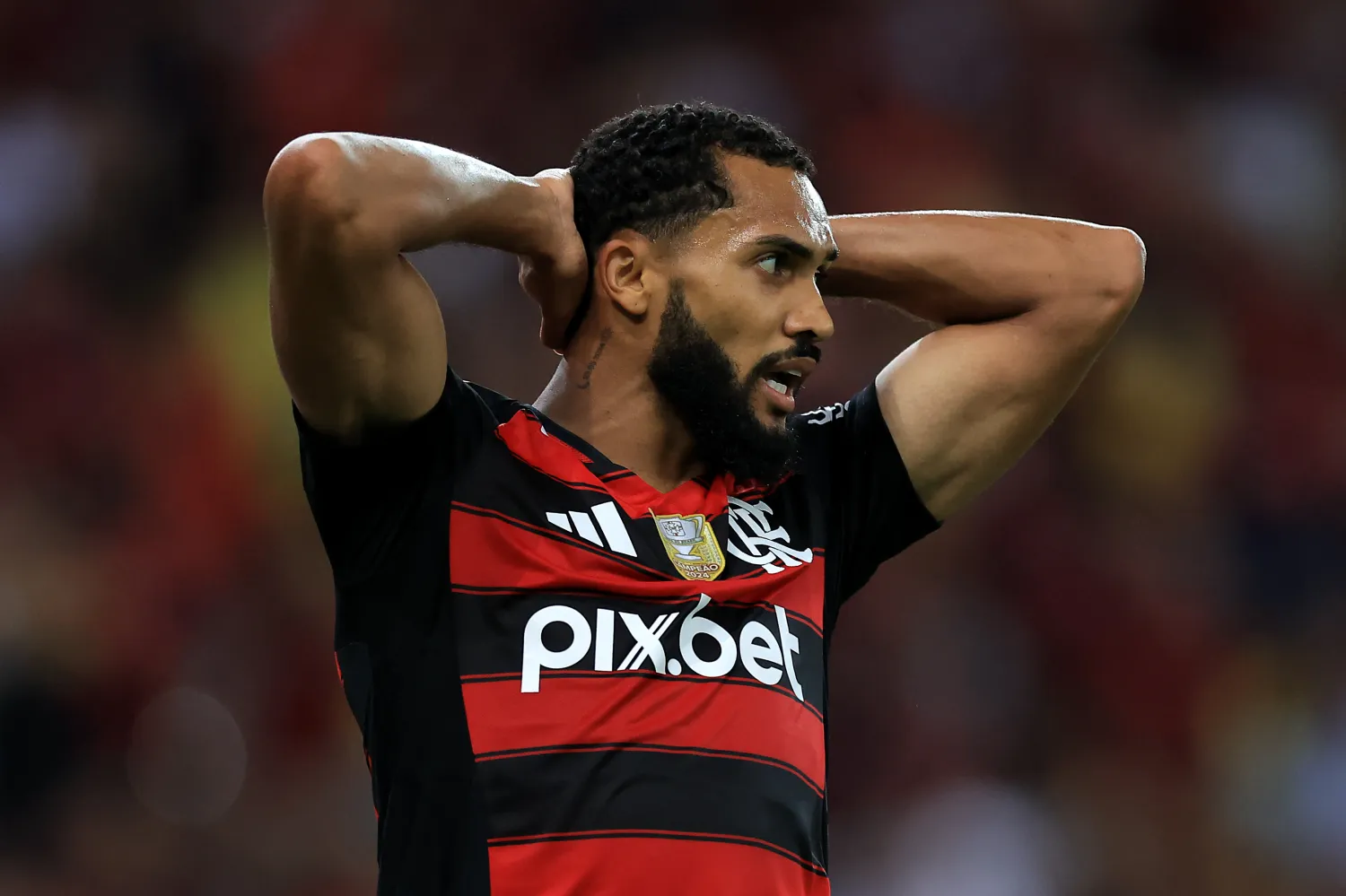 A Ascensão de Juninho no Flamengo: Talento em Evidência