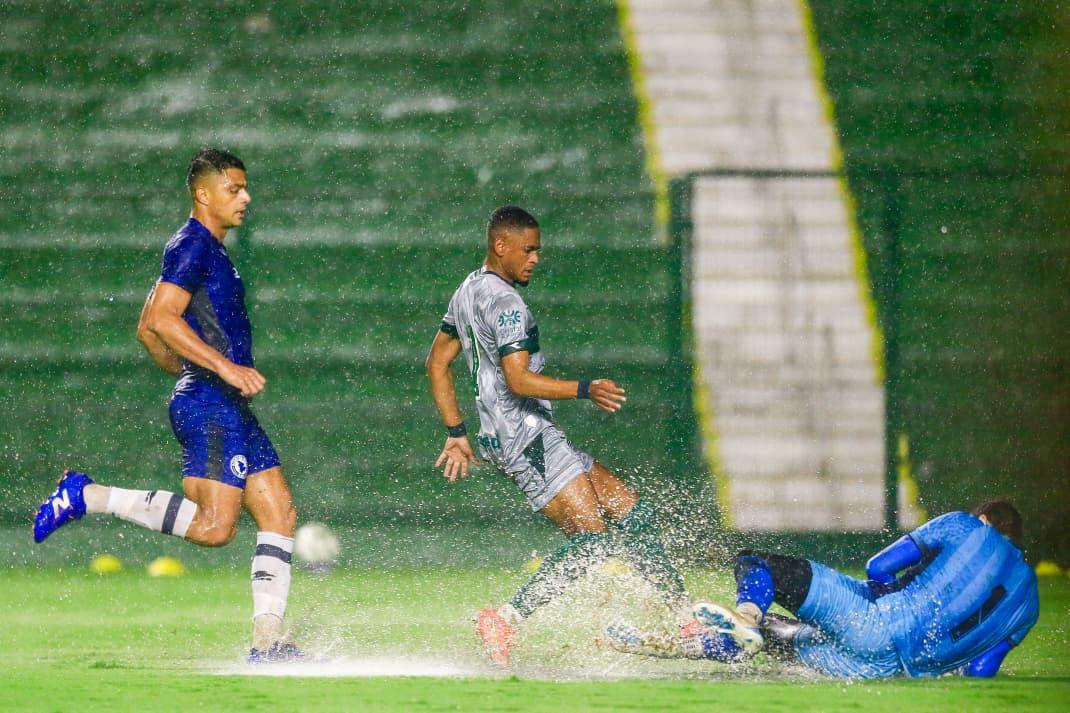 Goiás x Centro-Oeste: placar, escalações e informações da 4ª rodada