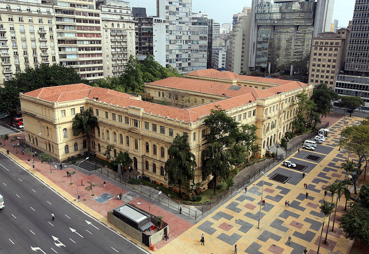 Entenda a Secretaria da Educação de São Paulo e suas prioridades