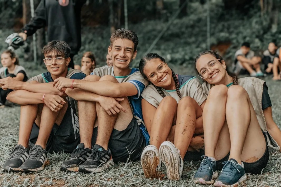Mocidade em foco: desafios e oportunidades para os jovens