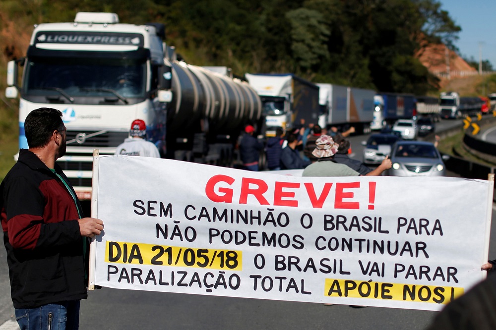 Greve dos caminhoneiros hoje: impactos, sinais e orientações