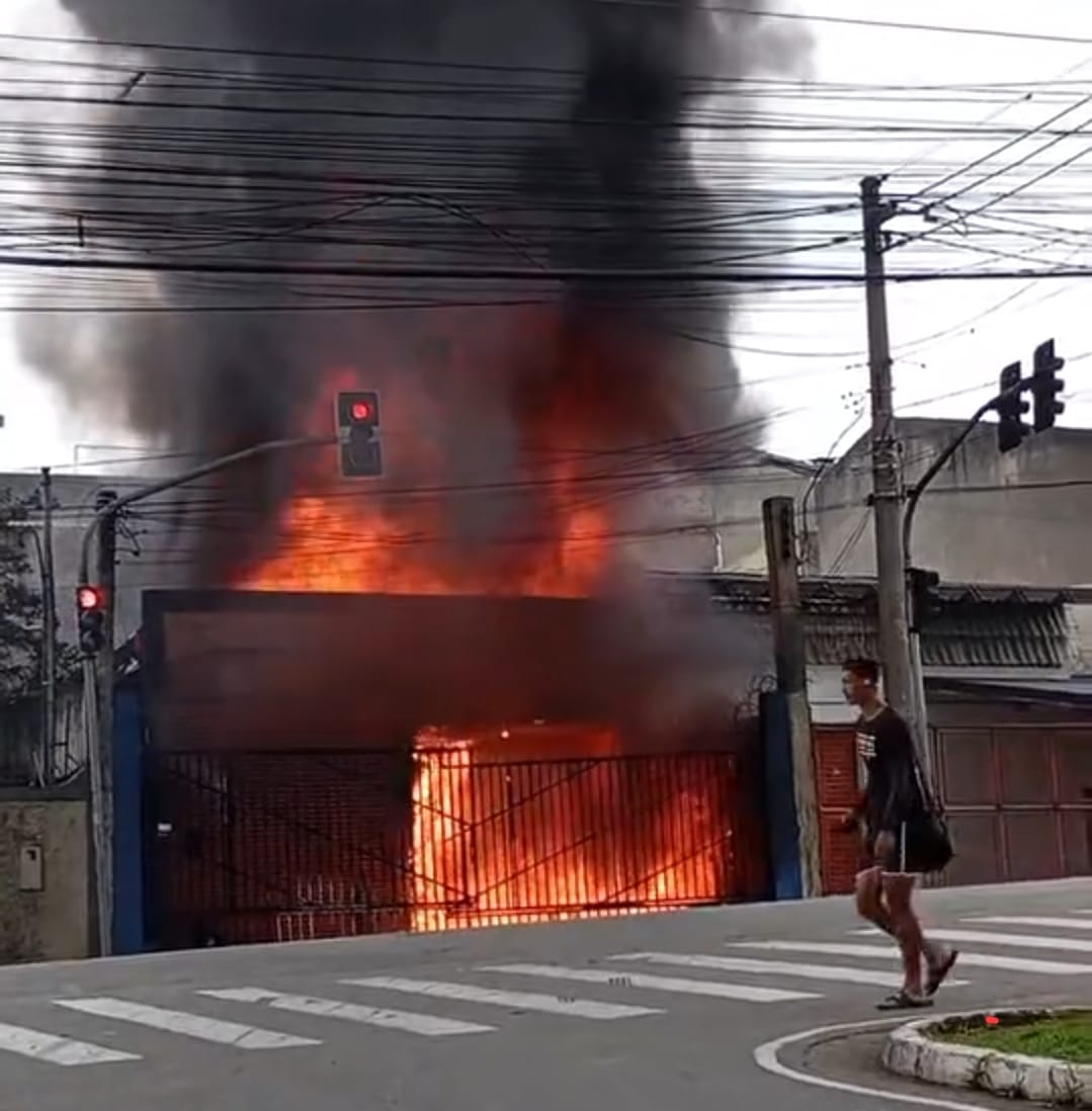 Incêndio em Diadema (SP): informações e orientações para moradores