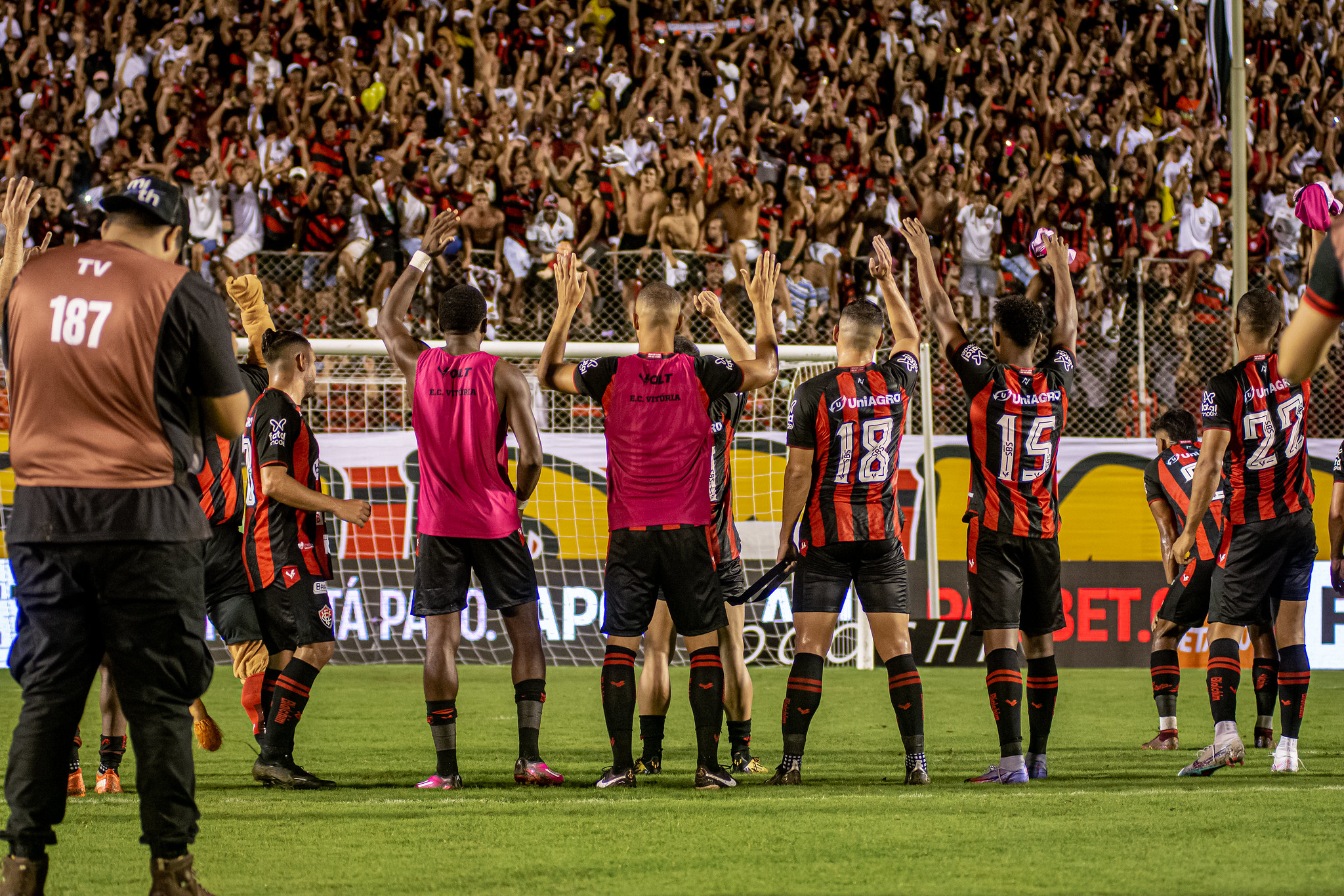 Análise do jogo do vitória: relevância, organização e expectativas