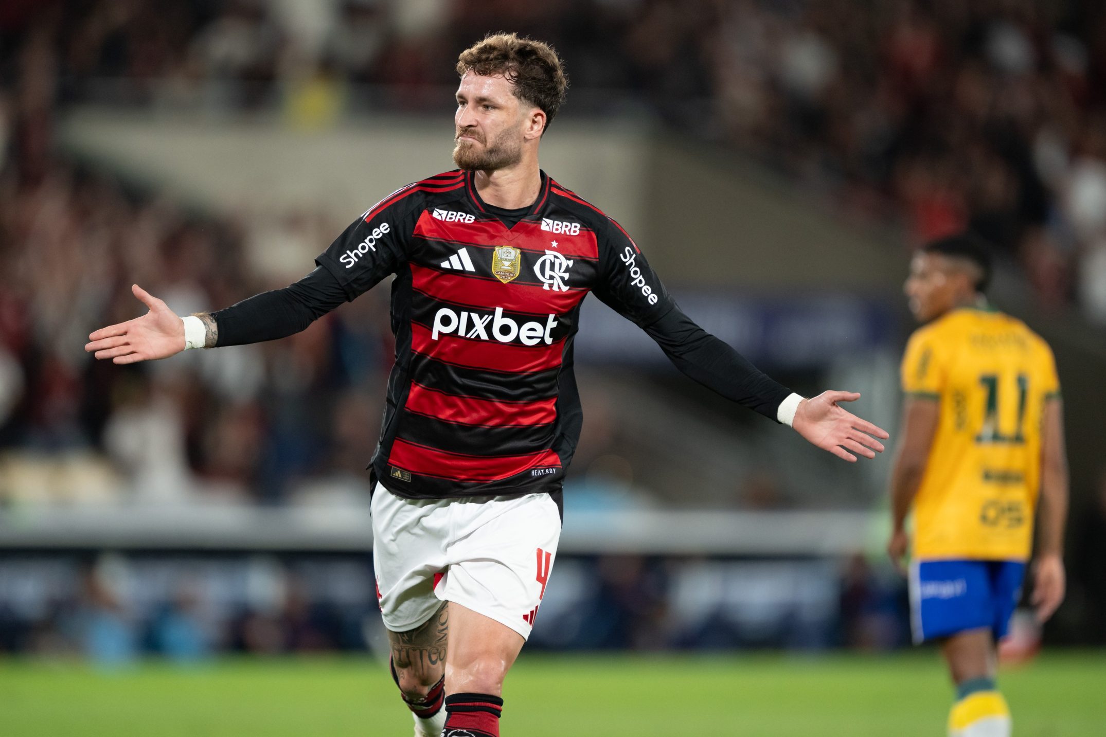 Quem é Leo Pereira? Contexto, verificação e relevância pública