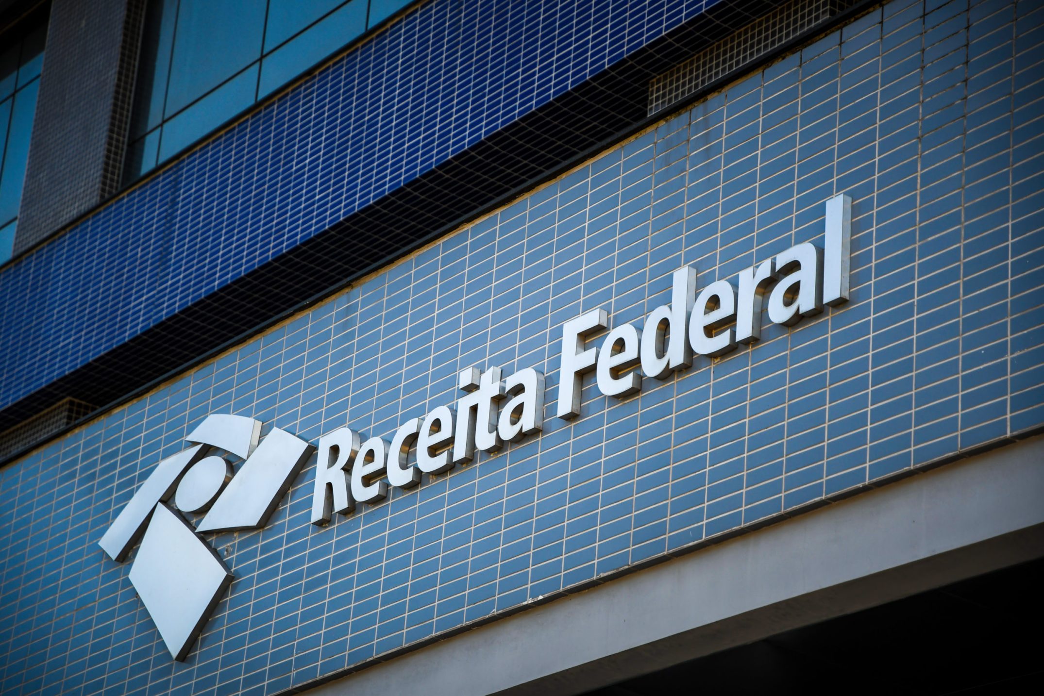 Receita Federal intensifica modernização e fiscalização