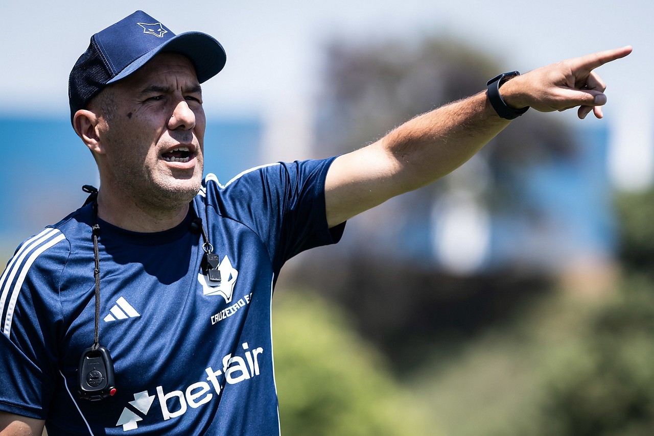O técnico do Cruzeiro: papel, desafios e impactos para a temporada